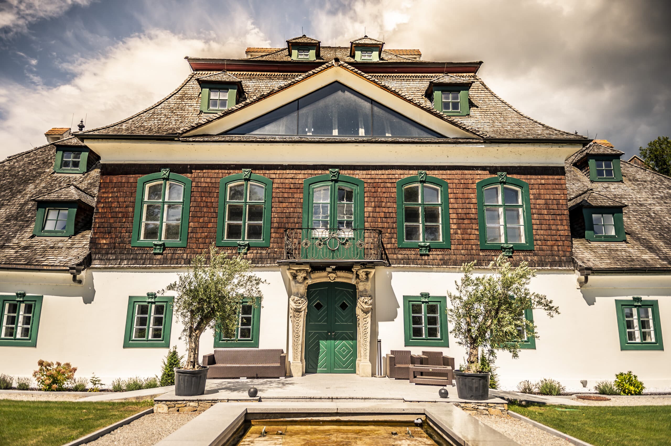 Schloss Luberegg außen (c) Netzwerkkulinarik (57) Historisches Schloss Luberegg an der Donau in der Wachau
