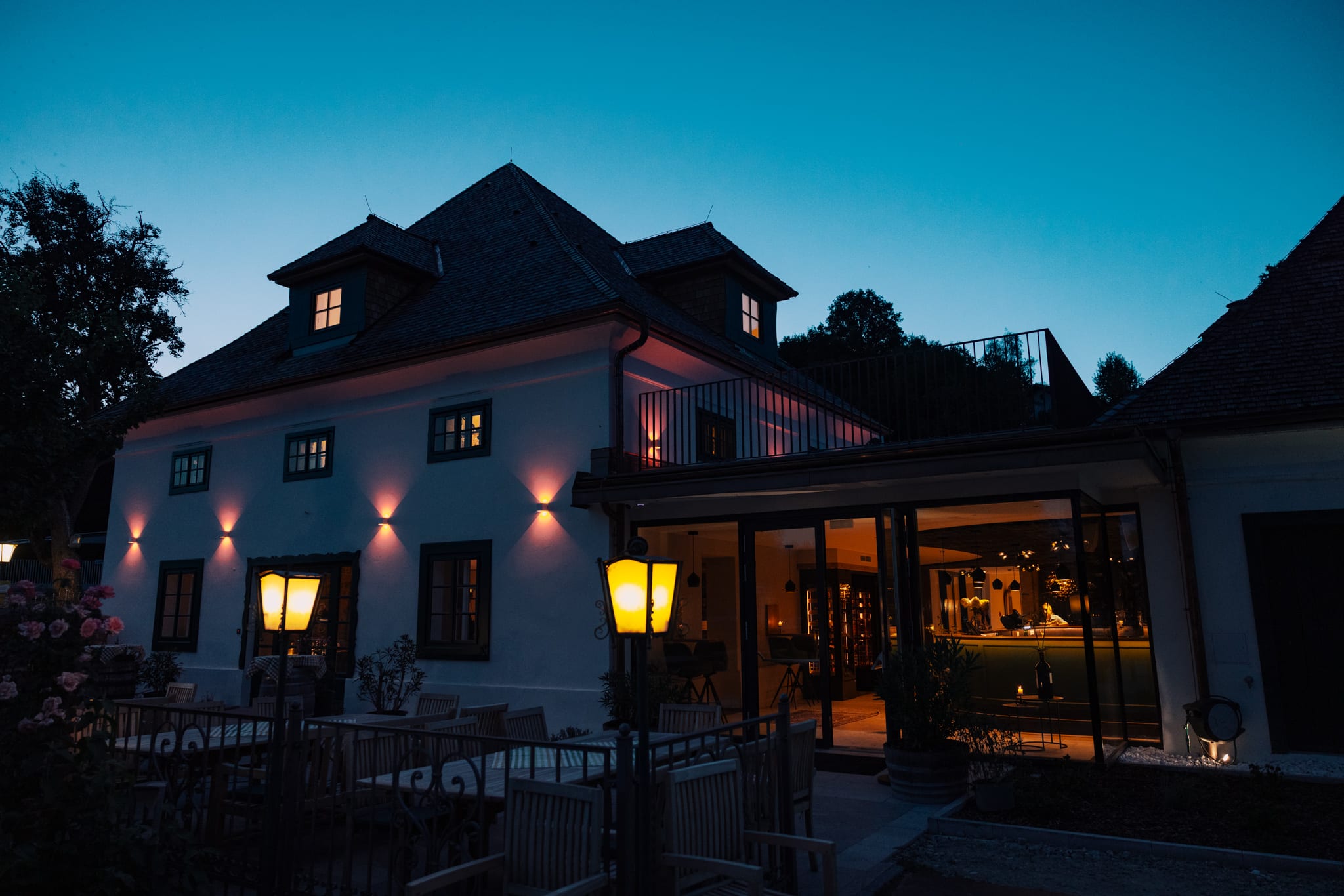 Schlosserei außen Abendstimmung(c) Mediastyle (688)